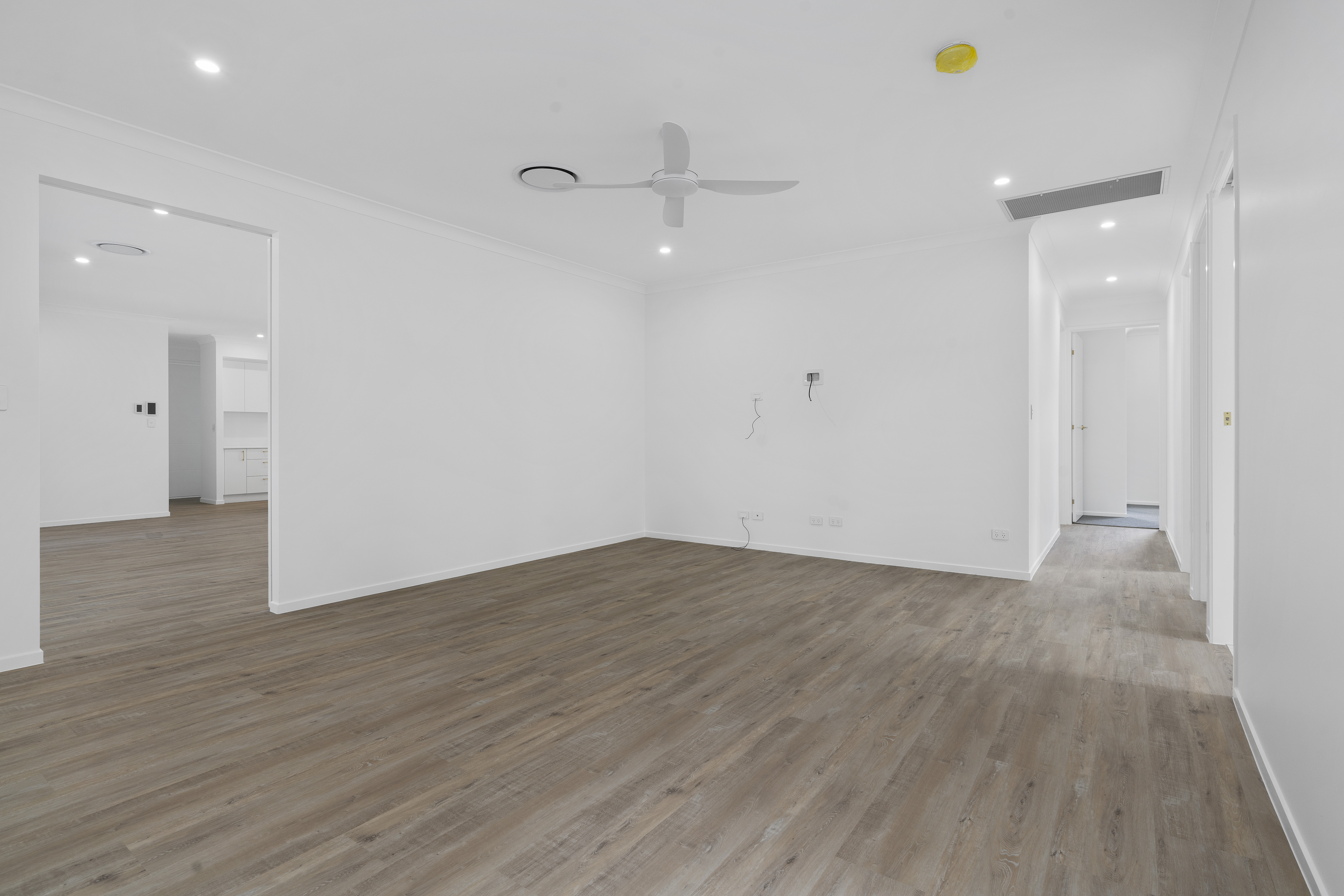 Woodline — photo 9
